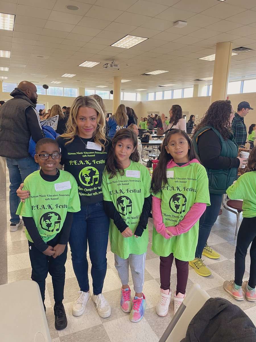 P.E.A.K. is today, so let’s celebrate! We are looking forward to a fun and musical day!!! #musiceducation #parents #educators #kids #fun #music <a href="/CASCougars/">California Avenue</a> <a href="/NassauMusicEd/">NMEA</a>