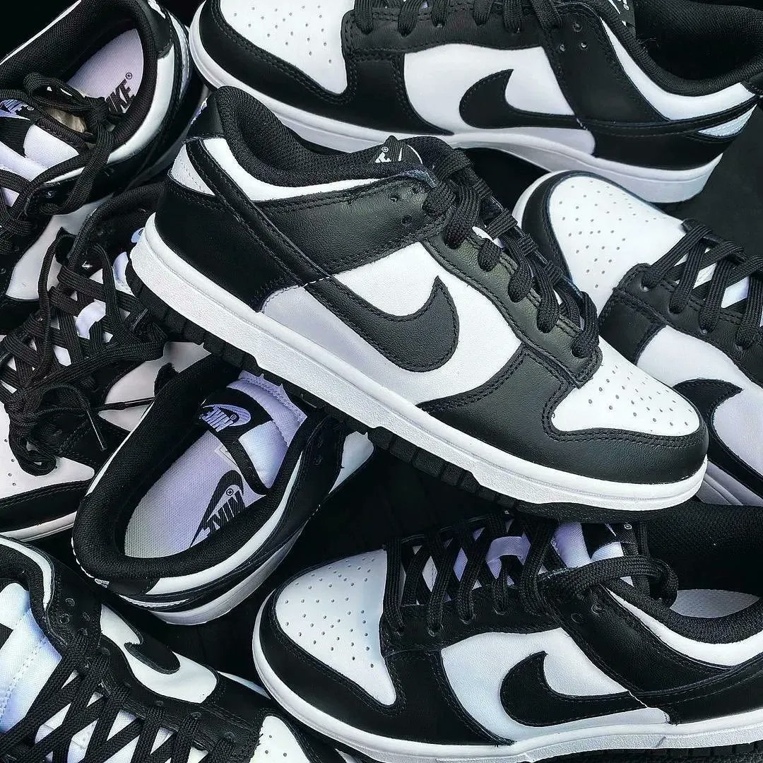 JustFreshKicks on Twitter "RESTOCK at 11AM EST Nike Dunk 'Black/White