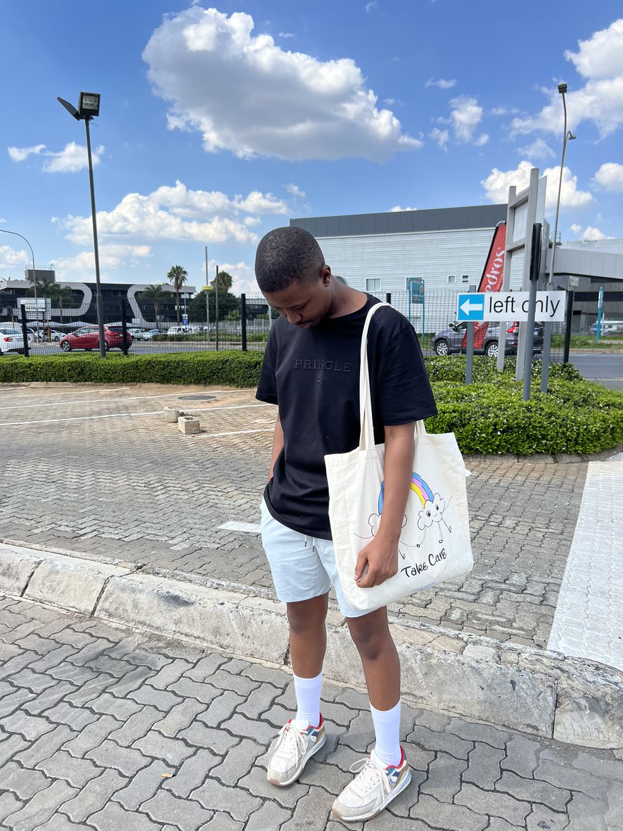 karaboangel_'s tweet image. 🫶🏽🌈 gay is cute