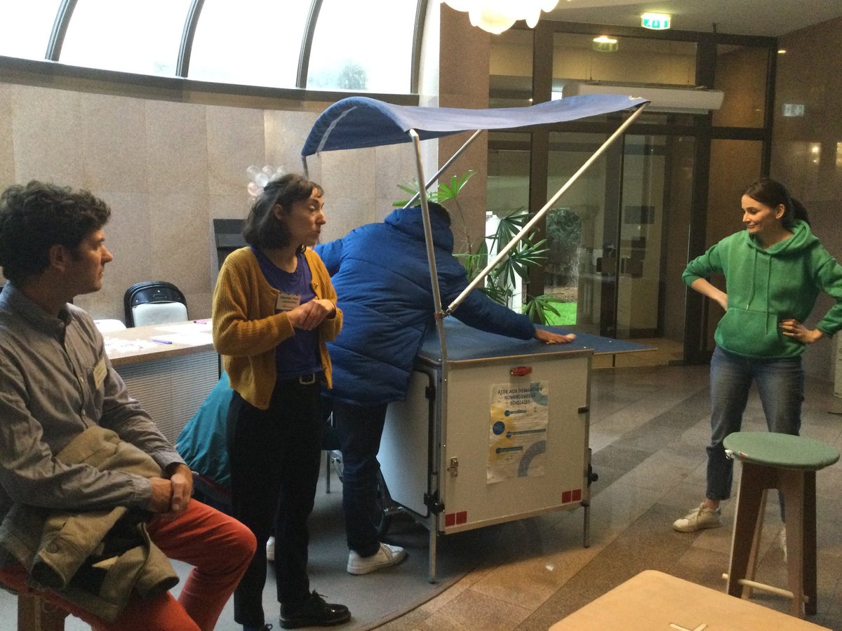 5 ans déjà ! Bon anniversaire et longue vie au <a href="/TiLabBretagne/">Ti Lab</a>, bravo à toute l’équipe et continuez à montrer la voie 👍 <a href="/_DITP/">Transformation publique</a> <a href="/regionbretagne/">Région Bretagne</a> <a href="/bretagnegouv/">Préfet de Bretagne et d'Ille-et-Vilaine</a> <a href="/BVallauri/">Benoit Vallauri</a> #psilabs