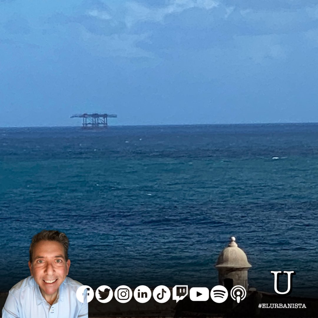 ElUrbanistaPR's tweet photo. Nuevo vecino en la costa norte, frente a la entrada de El Morro. ¿Alguien sabe de que se trata?  #PensemosElTerritorio ✍🏻 [U] https://t.co/FDn4nOBmqo