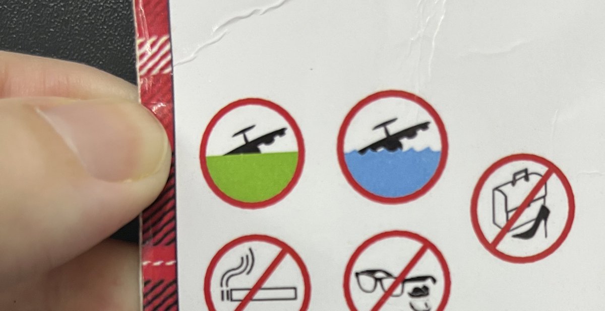 AmazingPhil's tweet image. Glad my plane is prepared to crash in either water or slime