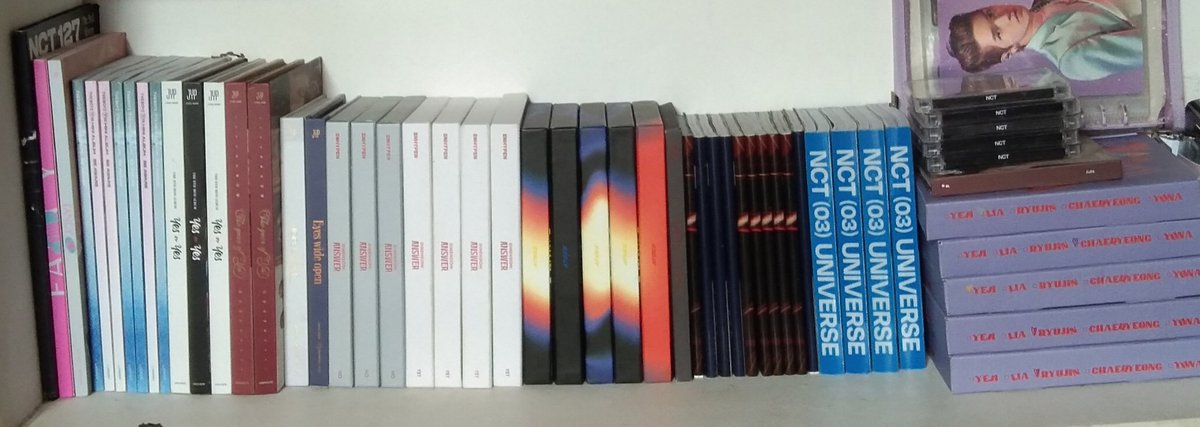 jiamerch_ph's tweet photo. #jiamerchga | album giveaway
 
2 WINNERS OF RANDOM ALBUM GIVEAWAY!

- follow me + @MDistrict_ (🔔)
- like + rt this

end: 5 days https://t.co/KmcC8lxUG2