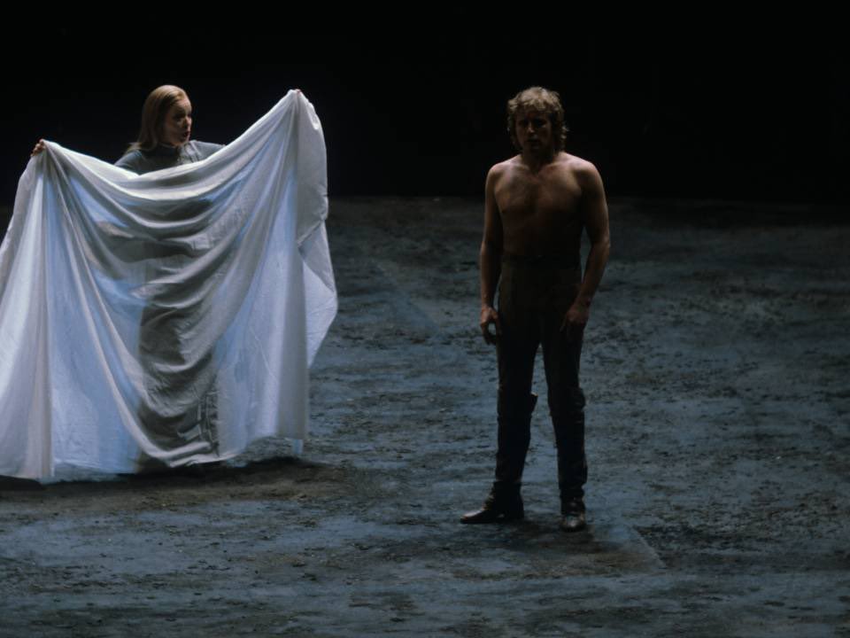 JohnDemetry's tweet photo. If you had $1bn and didn’t want to waste it on #RingsofPower … which 4 directors would you task with adapting each of the Rings Cycle operas to film?

#FilmTwitter #OperaTwitter #WagnerTwitter https://t.co/UK6Yr5ho1t