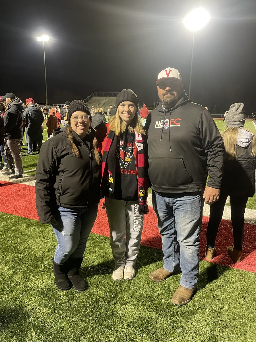 BaileyBynum5's tweet photo. My last home game as the Big Red Sound Drum Major! Cards are headed at Semifinals next week. #senior2023 https://t.co/GyKpcDCuky