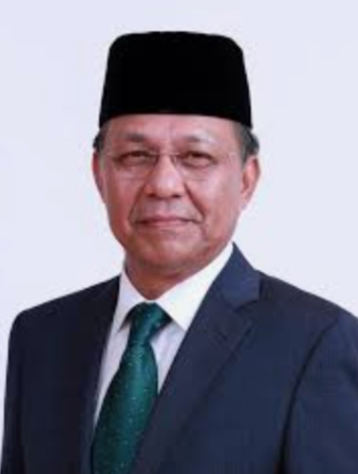 Tahniah DSU <a href="/Hasni_Johor/">Hasni Mohammad 🇲🇾</a> di atas kemenangan menentang <a href="/maszlee/">Maszlee Malik 🏴🇲🇾</a> .. Mmg betul la rakyat Simpang Renggam xmo McD 😂