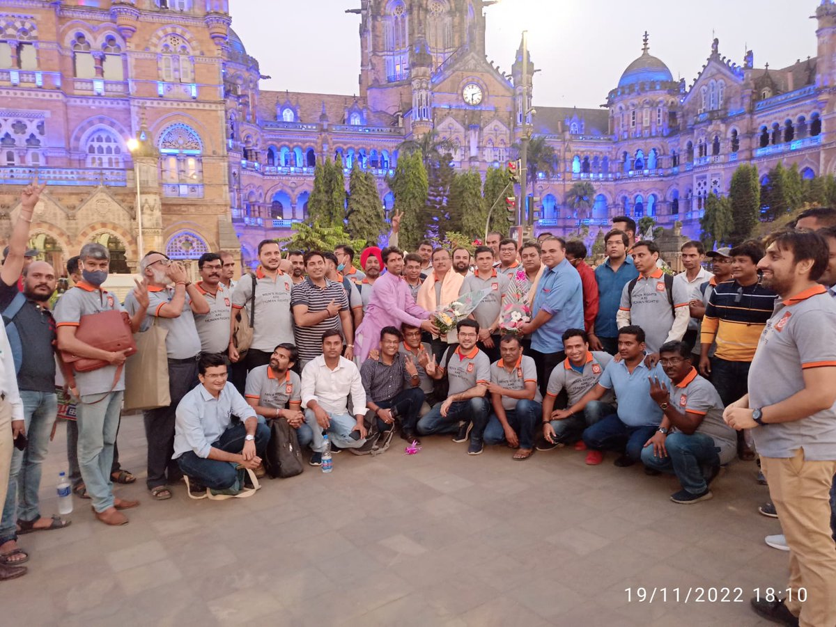 SM1Patel's tweet photo. @shweta_shalini Thank you for your wishes..
MCinBlue #CSTinBlue
@vaastavngo Raising the banner for Men's Rights. Men's helpline number 8882498498.
#CSTinBlue
#BMCinBlue
#MensDay19Nov
#InternationalMensDay https://t.co/xtznrrTOo2