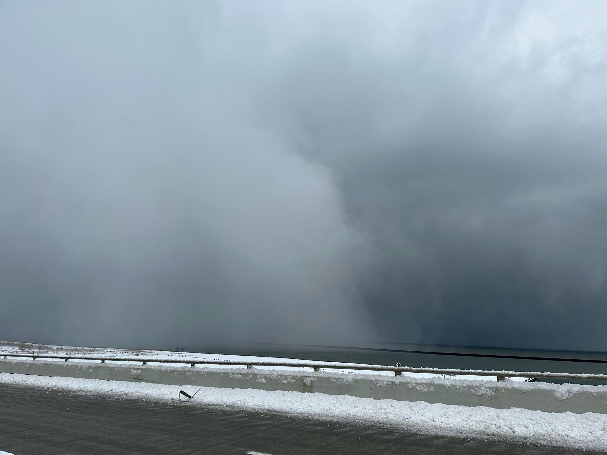 NYSDOT Western NY on Twitter "A view of the lake effect snow blowing