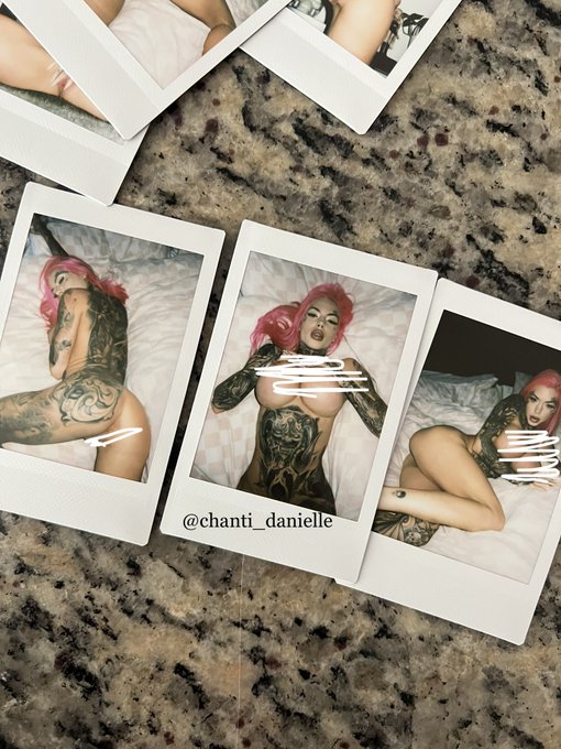 Thanks everyone who ordered Polaroids! 🫶🏻 All of them are going out today! If you want your own signed