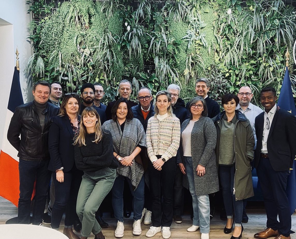 HautbourgC's tweet photo. Se réunir est un début, rester ensemble est un progrès, travailler ensemble est la réussite : #formation #TousPolitiques dédiée aux finances locales pour accompagner l’engagement des élus locaux de la #MajoritéPrésidentielle ! #SeformerPourTransformer #Puteaux #HautsDeSeine 🇫🇷🇪🇺 https://t.co/wTMN5IZL4F