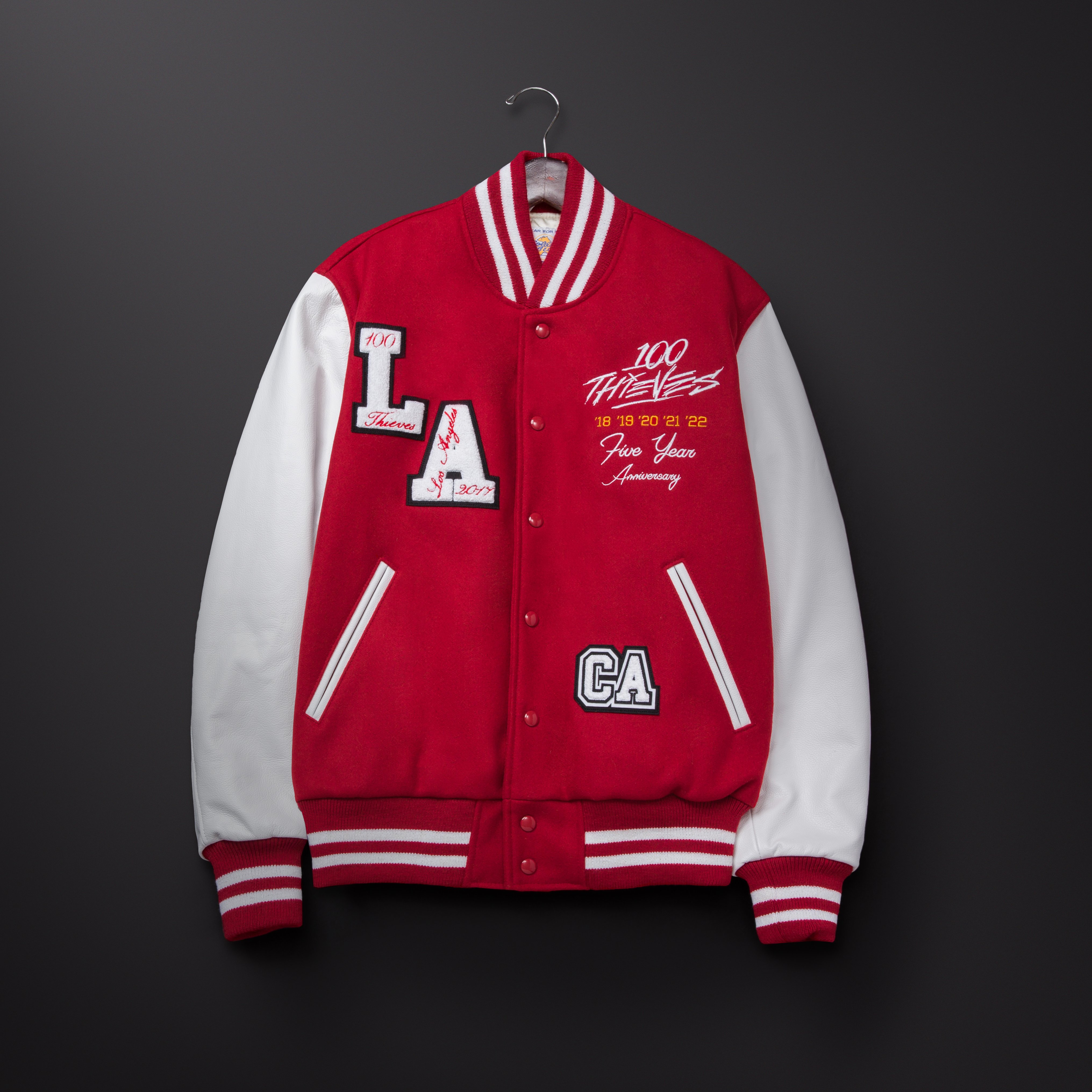 100 Thieves on Twitter: "Our Limited Edition 5 Year Anniversary: Golden