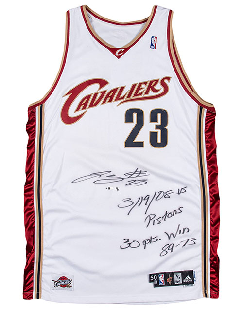 AutographMag's tweet image. Goldin Nov. Elite Sports Auction: The Babe to Brady, Basketball to Boxing. Muhammad Ali's 3-Times Heavyweight Champion Ring! Ends next Saturday, Nov. 26. - mailchi.mp/autographmagaz…