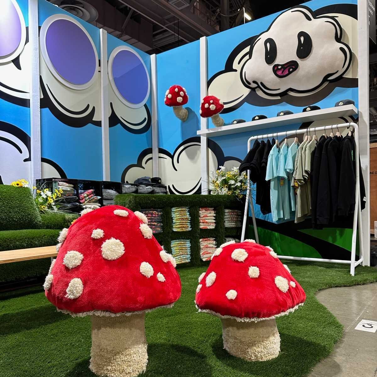 badbadwtf's tweet photo. Welcome to Goonz World 🍄🌍👺

LIVE thread of all the action this weekend at @ComplexCon

Follow along ⤵️ https://t.co/apKcSRxV91
