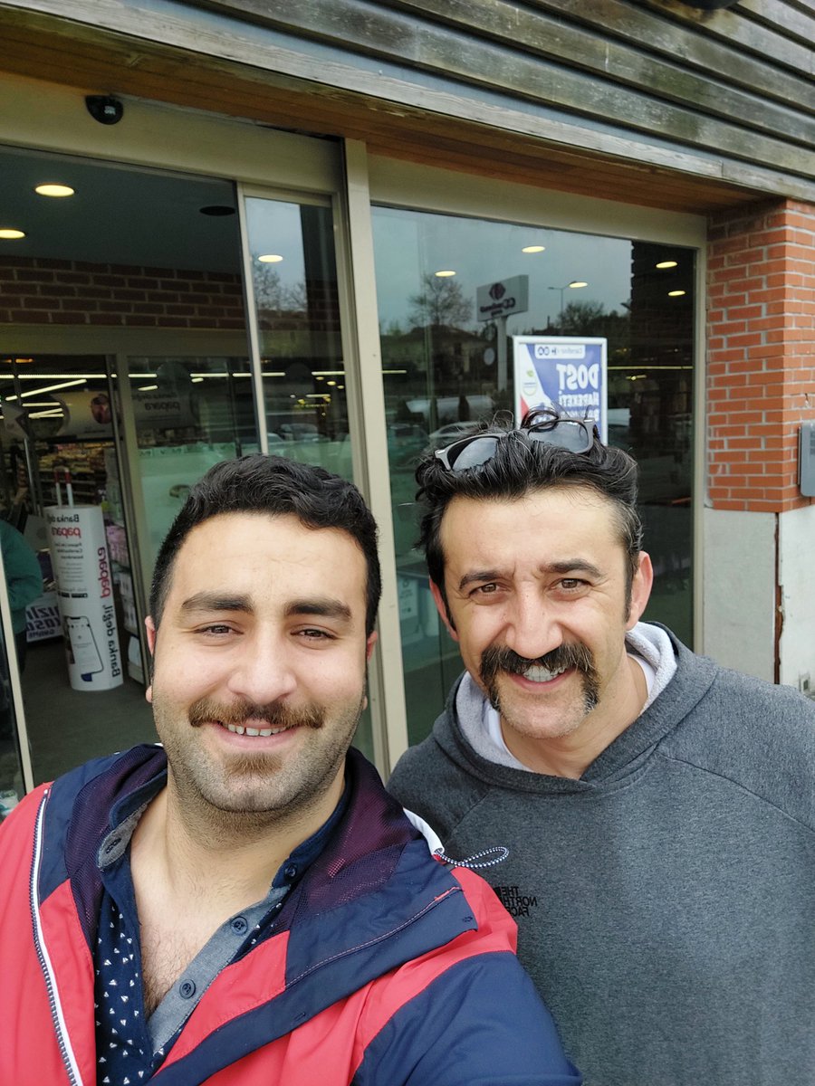#Darmaduman seviyorum bu adamı