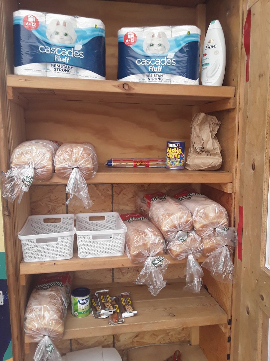 Indie_Tot's tweet photo. Just dropped off some produce, snacks and toilet paper in Beasley @cf_hamont #HamOnt https://t.co/jcgkoV2mZb
