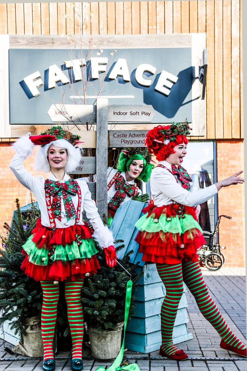 What a brilliantly fun, happy and uplifting day we've had to kick off the festive season - I think we all needed that :) 
#christmasshopping #evesham