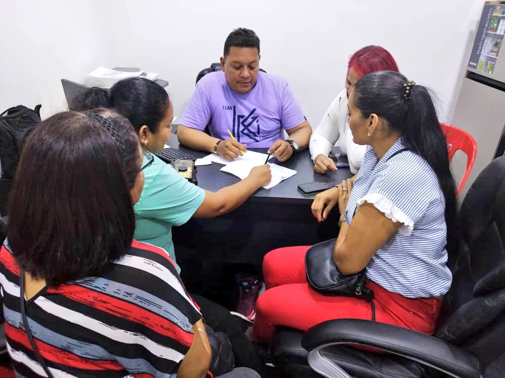 MedicosMRT's tweet photo. #Hoy La Brigada Médica Tupamaro realizó Reunión Operativa.

Con el Objetivo de Planificar la Fiesta de fin de Año un compartir de alegría, tradición y amor familiar. https://t.co/EDarvKRlzB