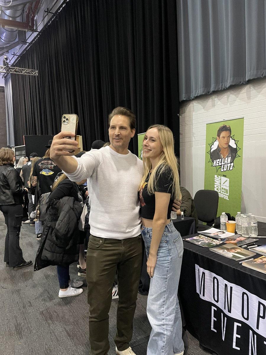 itsamykatharine's tweet photo. @comconliverpool @CWellingsUK peter!! the kindest, funniest person i’ve ever met https://t.co/nGzgMn1MOa