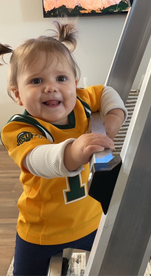 QBall57's tweet photo. Getting ready for he big game!  #scheelsgameday https://t.co/nyc8vwKfbJ