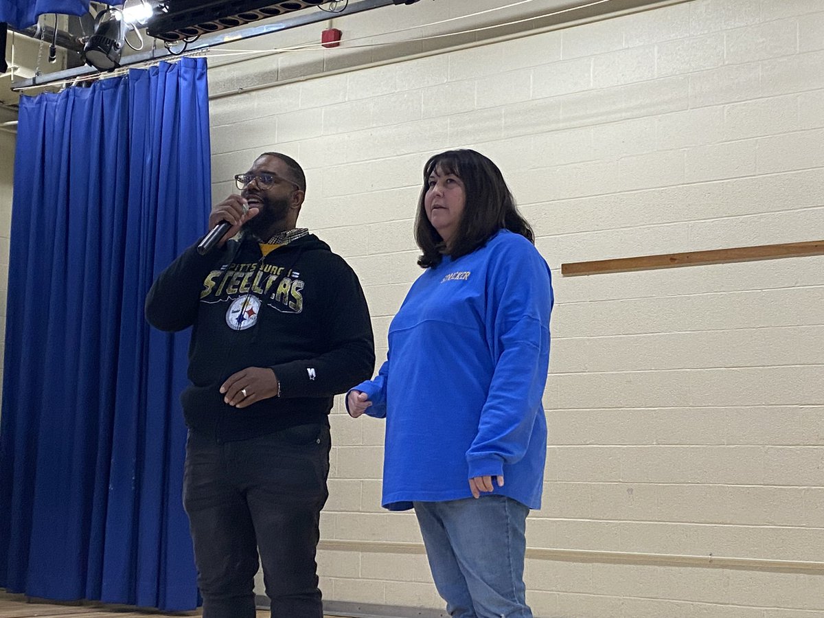 JP_the_AP's tweet photo. Thank you to everyone that made our Fall Festival a huge success!! #gogenerals #strickerpride @LPhillipsFriend @bradley_bbauer3 @SantosBCPS @strickerpride https://t.co/G1ONKtFFiT