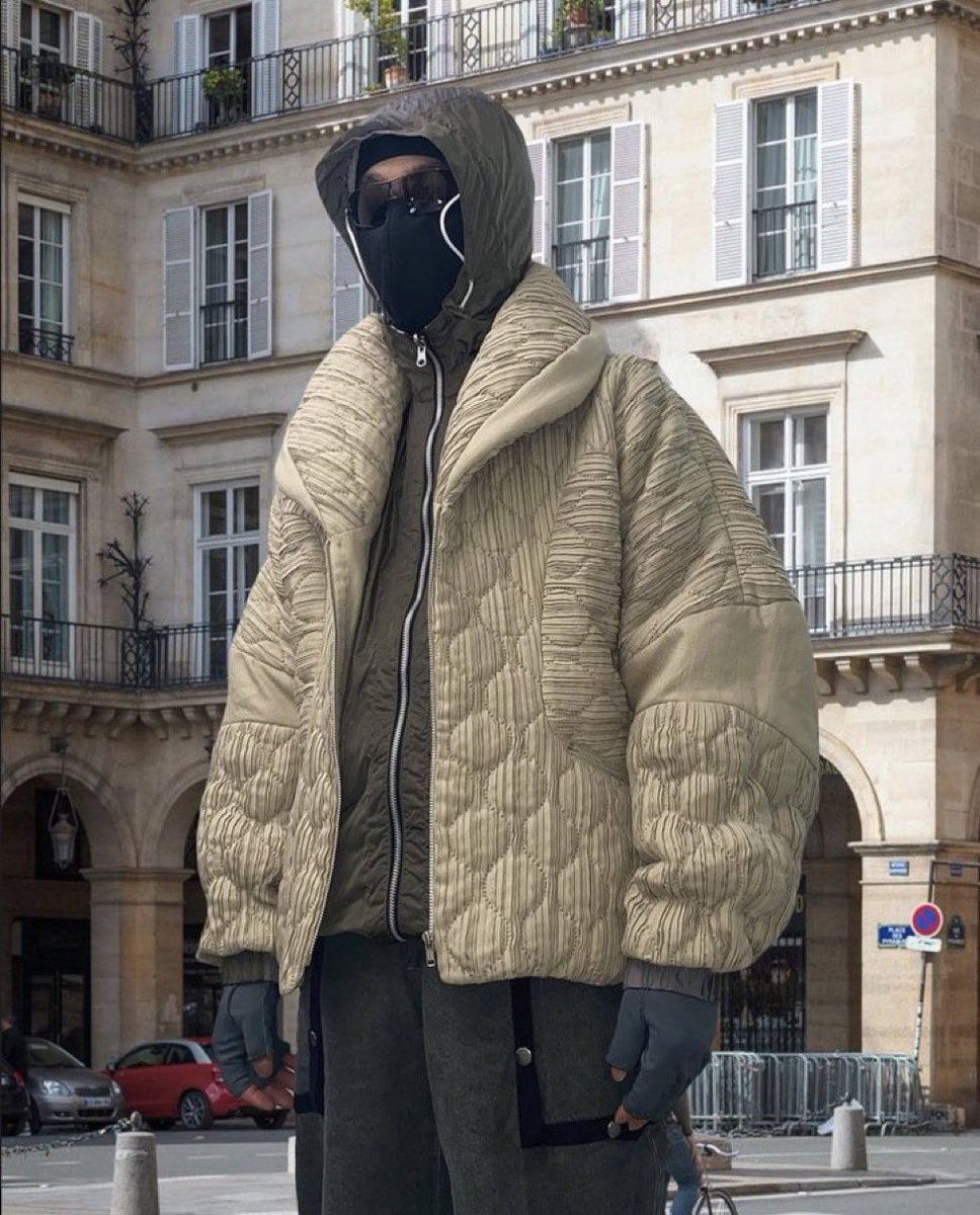 StreetFashion01 tweet picture