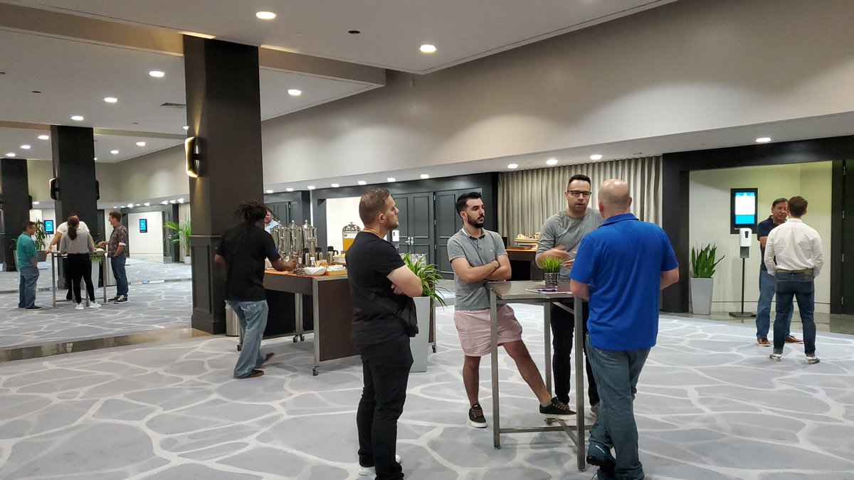 ᛤ Tozo ᛤ tweet media