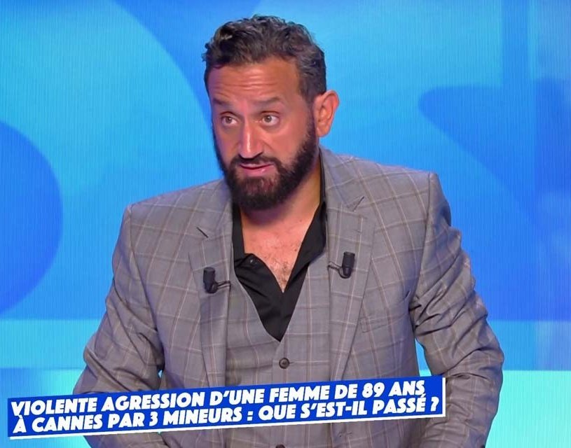 JPOPBUZZ's tweet photo. On va s'amuser 😈 c'est le week-end 

Vous êtes plutôt ? 
🔃 #TeamHanouna #TPMP  

❤️ #TeamMelenchon #LFI #Nupes 

 #Melenchon #Boyard #Hanouna #JpopBuzz https://t.co/IQNBdjTAu4