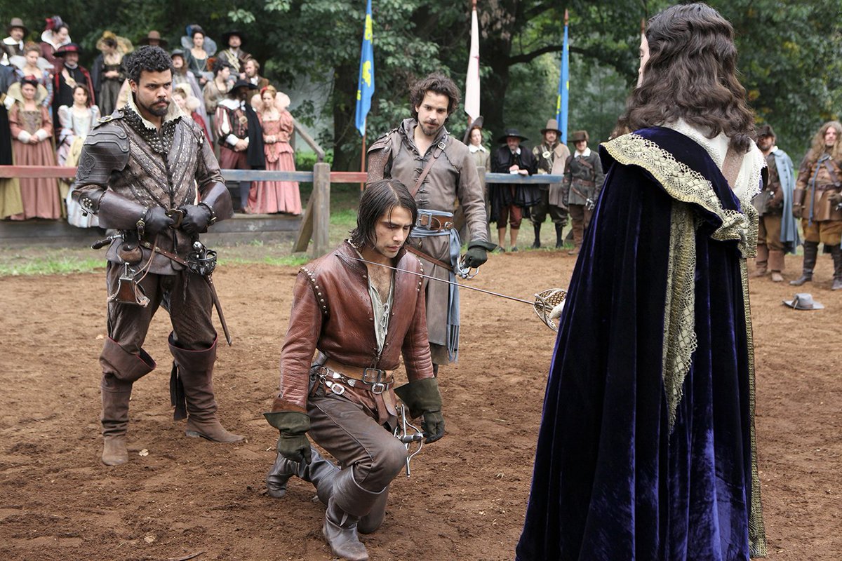 JuttaFreudig's tweet photo. #MusketeersEurope #TheMusketeers S1ep8 The Challenge ⚜️ #DArtagnan #LukePasqualino #lucapasqualino ❤️ #Athos #TomBurke #Aramis #SanitagoCabrera #PorthosHowardCharles #HugoSpeer #CaptainTreville #KingLouis #RyanGage #Labarge #VinnieJones #SwordsForSaturday ⚔️ https://t.co/uMl9wIDRSc
