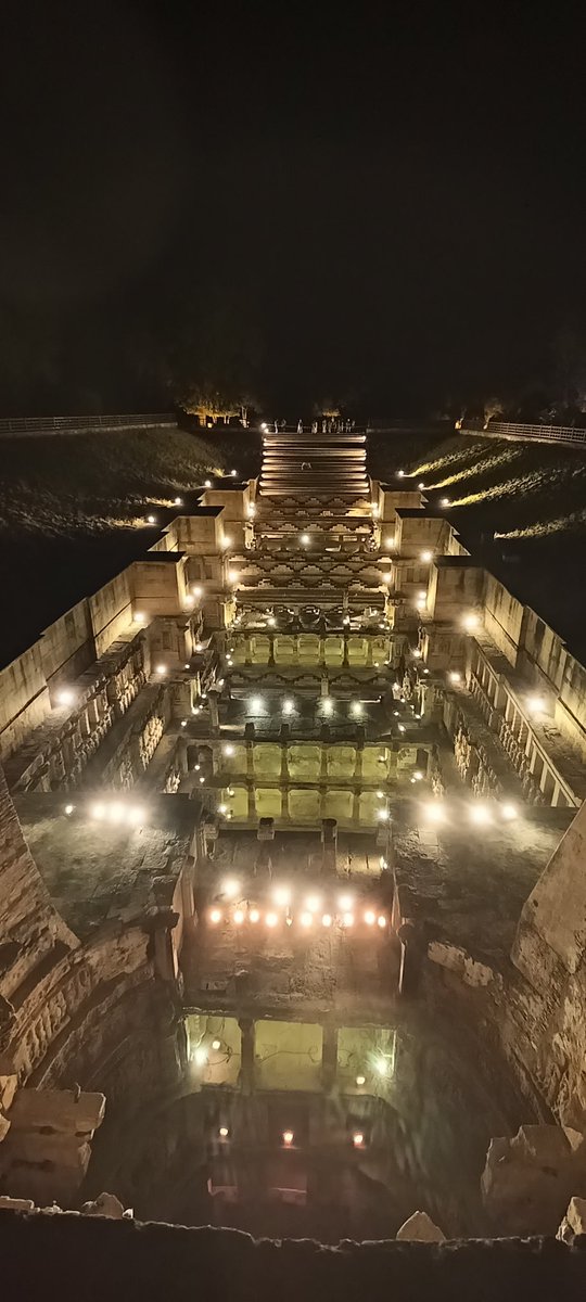 Rani Ki Vav tweet media