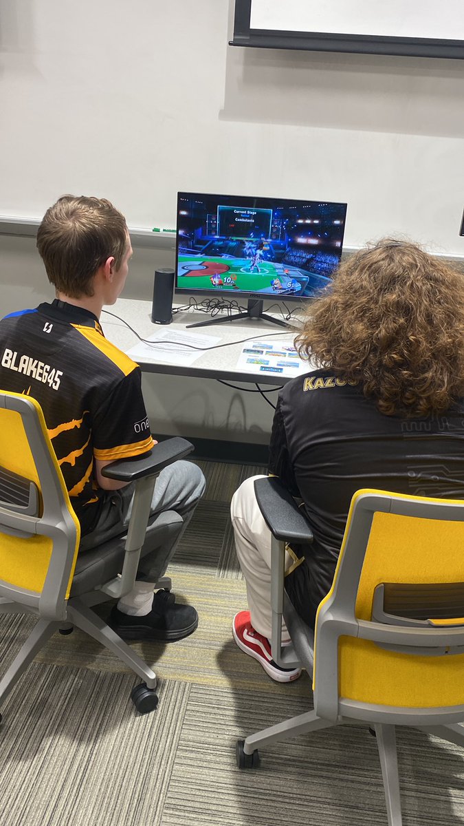 Kazoo squares off with <a href="/CarmelEsports/">Carmel Esports</a> Blake645, battle for the ages!