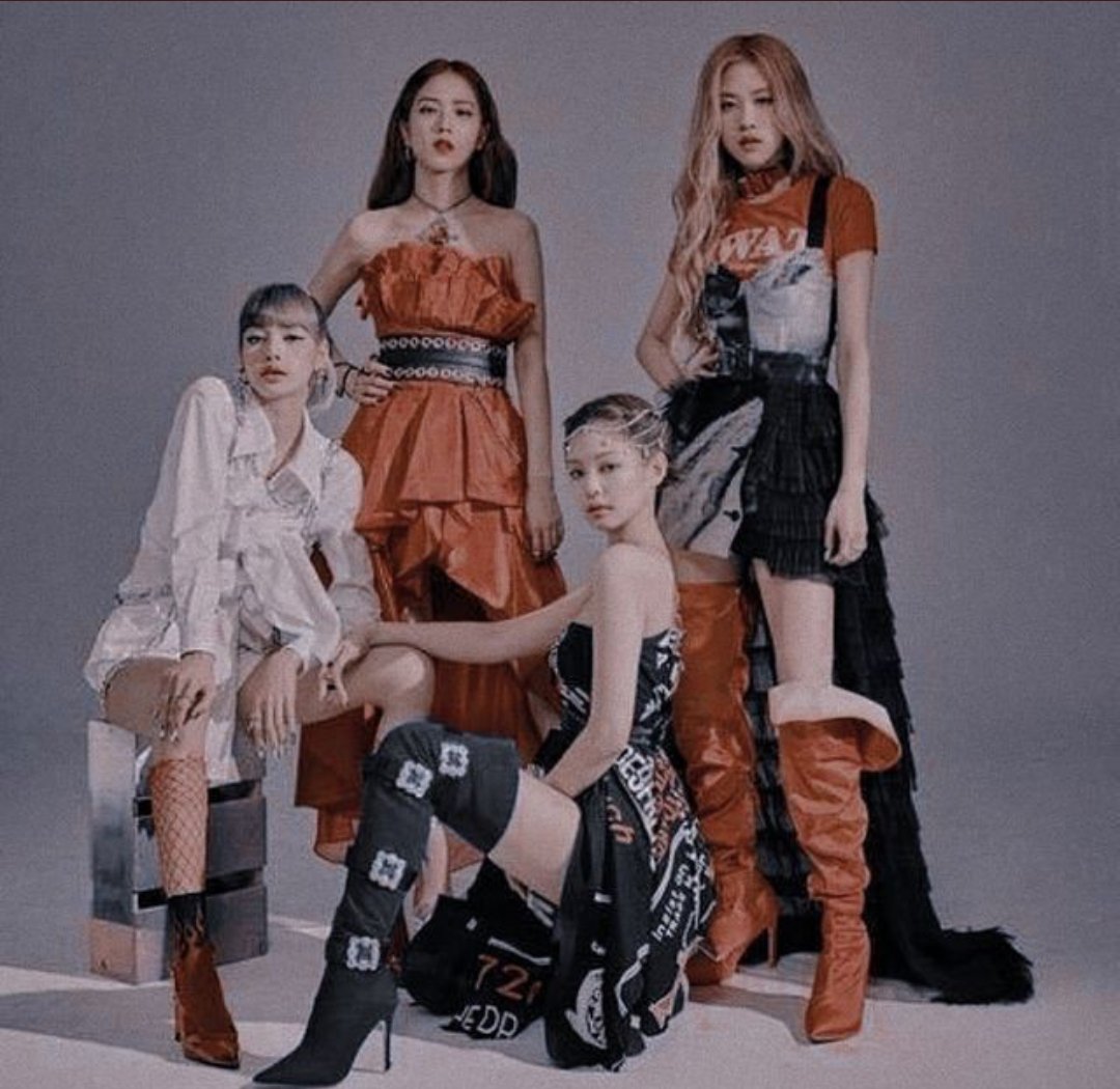 Nonethananyone's tweet photo. Vote or you get 🔫🔫🔫☺️

Rt = 1 vote
Reply= 1 vote
Rt + reply= 2 votes ofc!

I’m voting for BLACKPINK (@BLACKPINK) for Favorite K-Pop Artist at the #AMAs https://t.co/u9Lpbt9zF4