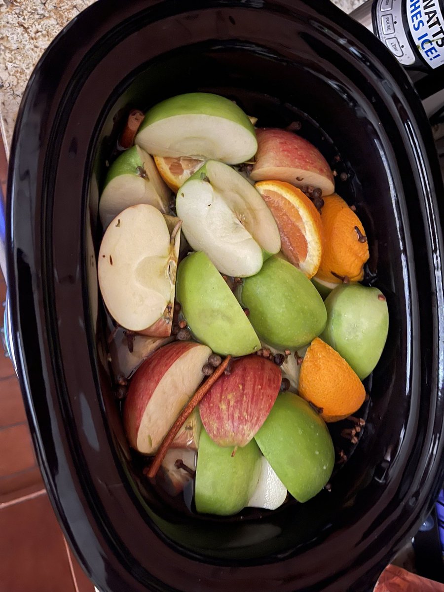 Apple cider making….. nothing smells better in the house