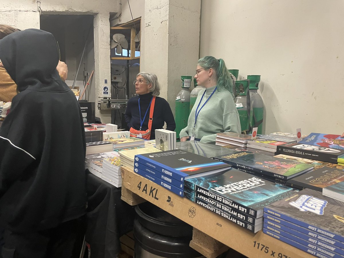 cbrossel's tweet photo. Au Salon Imagibière à la @BrasserieEtre, festival réunissant écrivains et acteurs à #Paris19 avec débats et animations artistiques autour de produits locaux de qualité 😋
Un événement inscrit dans une démarche écologique pour découvrir le #19eme autrement😍 #Fabriquer à @Paris https://t.co/6K3549kswA
