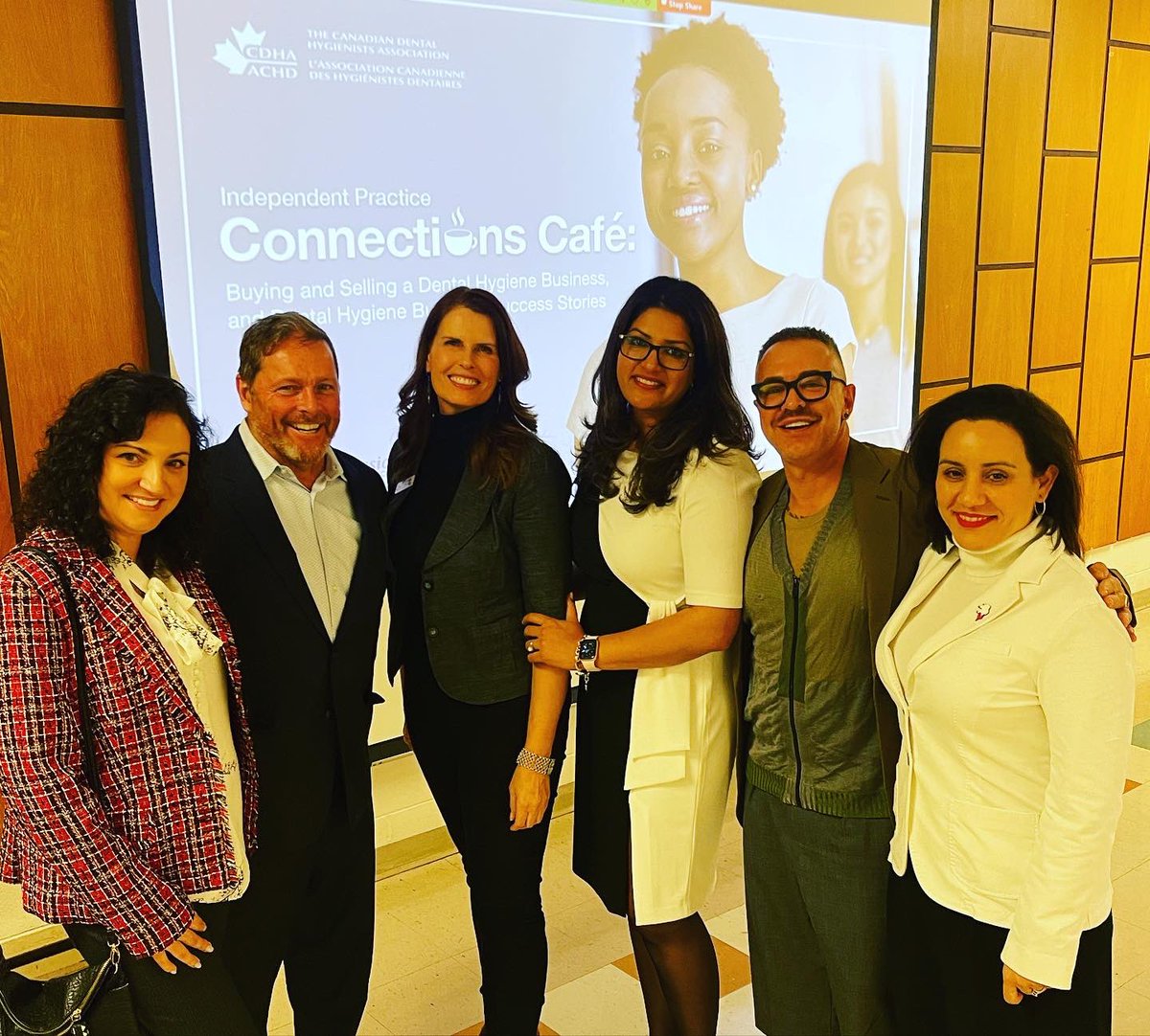 SohiBalbir's tweet photo. It was a pleasure sharing the journey of Smiles on Wheels at the Canadian Dental Hygiene Association's connection cafe. Enjoyed the informative panel discussion. It felt good to meet fellow hygienists after three years.
@theCDHA @SmilesOnWheelz https://t.co/akMmiobOQC
