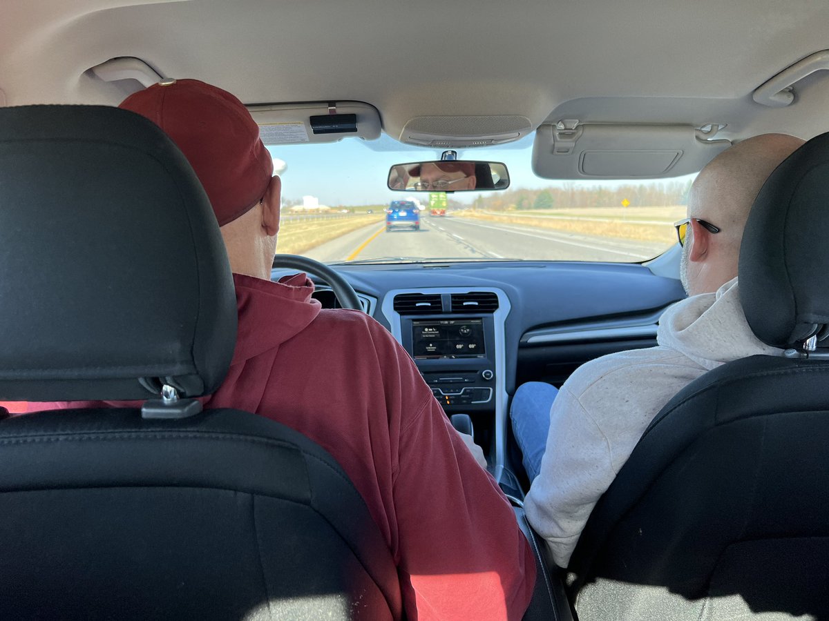 Had a wonderful time with <a href="/AndyBottoms/">Andy Bottoms</a> and family. Back to the Hoosier state we go. Bet you don’t need 3 guesses to figure out what @JayHorrey and <a href="/Soni42/">Brian Tonsoni</a> are talking about. <a href="/AssemblyCall/">Assembly Call (⚪,🔴)</a>