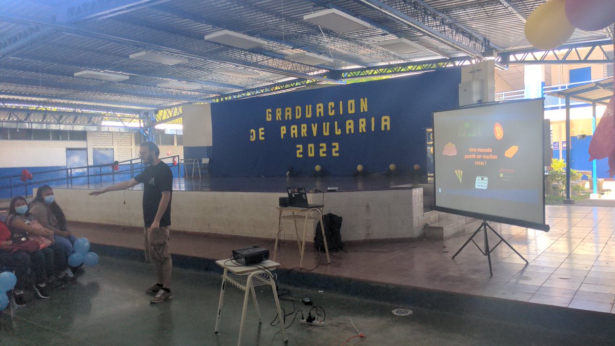BTCHackathon's tweet photo. Kicking off day 2 with @DecouvreBitcoin explaining the evolution of money exposing education to young minds with their first wallet and then running a node from the school #adoptingbitcoin #hackatour https://t.co/2GG6TreGjx
