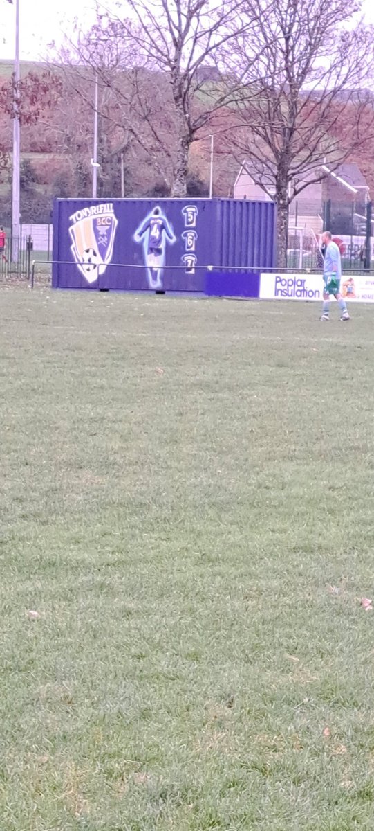 Cold afternoon watching the boys. <a href="/tonyrefailbgc/">TonyrefailBGC</a> smashed the other team 4-1 brrrr 🥶 well done lads