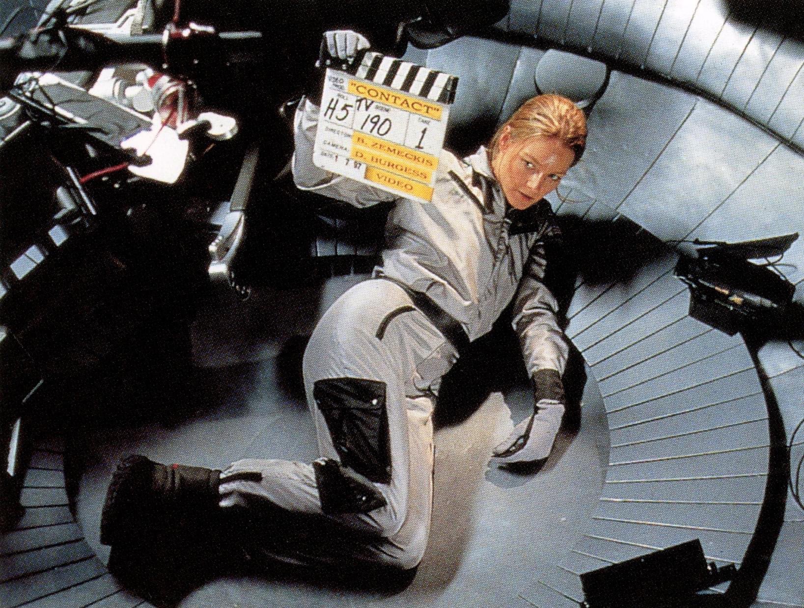 Happy birthday, Jodie Foster. 

Forever Dr. Ellie in one of my favs Contact 