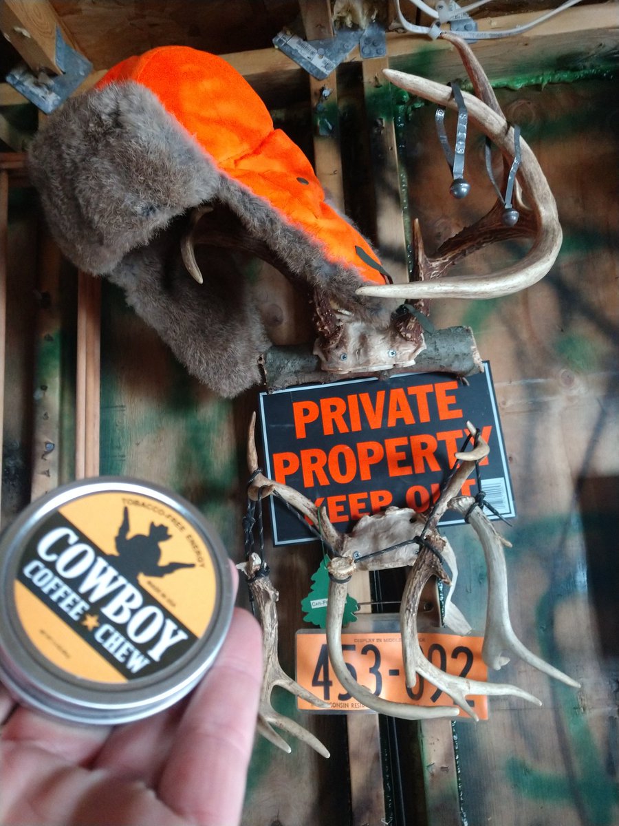 chewcoffeedip's tweet image. Is anyone deer
hunting?🦌👈🤠👍
#SaturdayThoughts