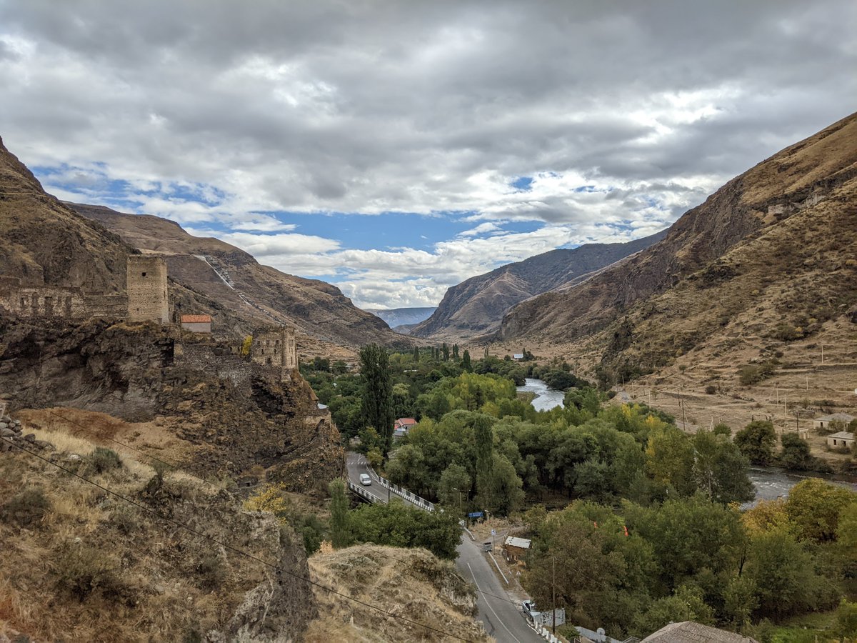 llTravelGeorgia's tweet photo. Amazing Khertvisi fortress built on the cross of two historical roads for guardian purposes #Georgia #khertvisi #fortress #ruins #history #Travel #roadtrips #toursingeorgia #adventure #fromTbilisi #2daytrip 
You can visit it during the activity -> https://t.co/qmMhHY2mA0 https://t.co/jgqxRFWihx