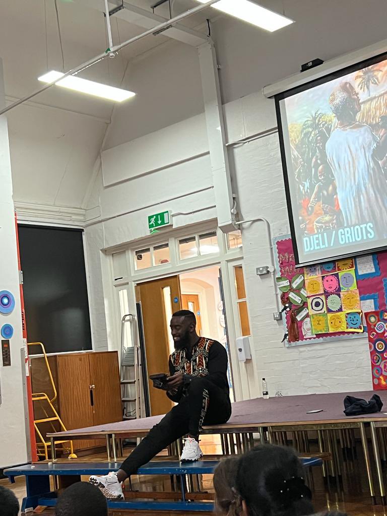 Duncombe Primary School tweet media