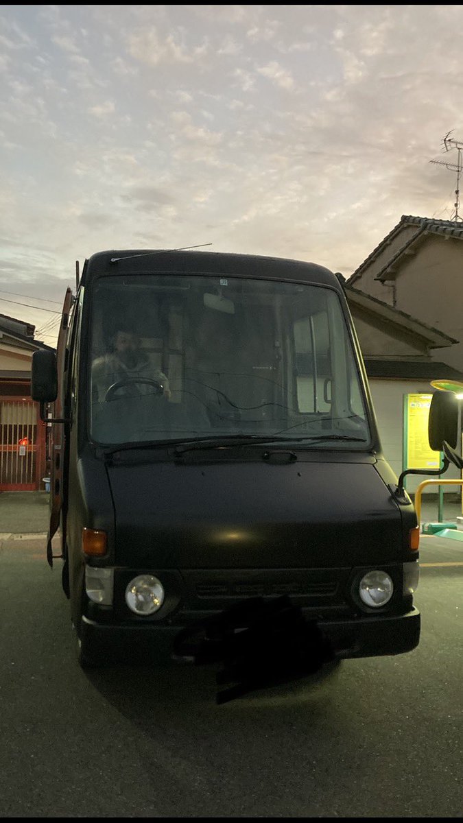 soyonuma's tweet photo. 明日に向けてぶりぶり仕込み終わって後は積み込むのみ！
元バンドマンのうちの部長さんがフェスって事でつぼT作っちゃいました👕
て事で、明日つぼやは麺と綿（100%）を販売致します！
これであなたもつぼやマニアだ！！
皆様どうぞよろしくです😊

#コネコレ 
#コネコレロック 
#つぼや 
#まぜ麺 https://t.co/D3JO3ZVmMG
