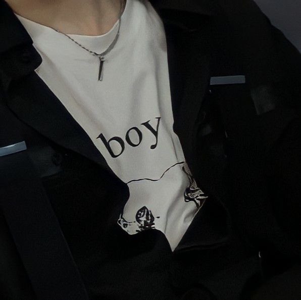 ㅤ

                       hey, rintarou dos suna.
                       not new to #hqrp and
                       just came back after a
                       long break. like and rt
                       to be mutuals and friends,
                       i don't bite.

ㅤ