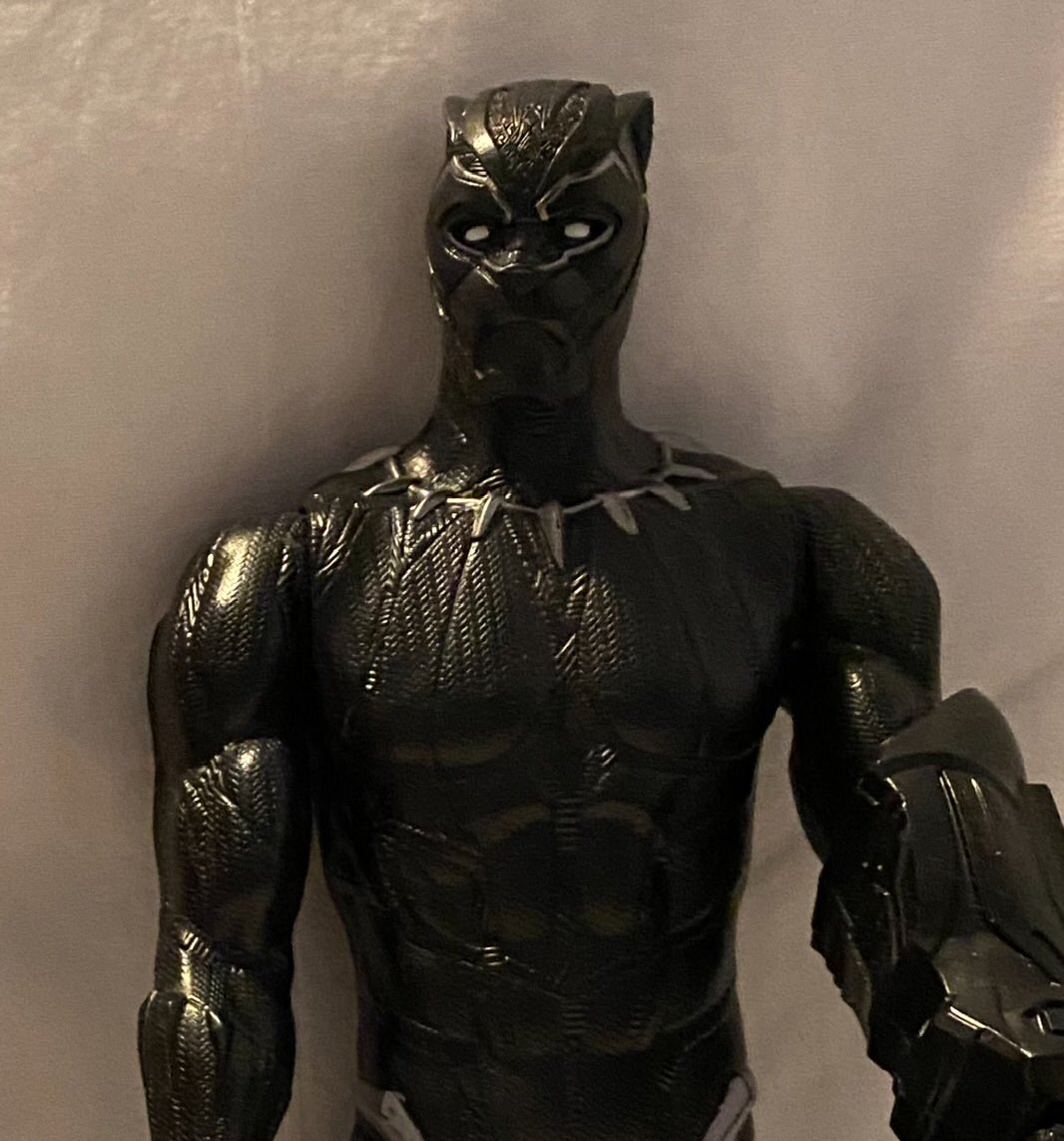 Black Panther action figure joining the action at Toy Library today
#imaginativeplay #childroleplay #actionfigure #handsonplay #marvelcomics #borrowtoys #checkouttoys #denvertoylibrary #toylibrarydenver