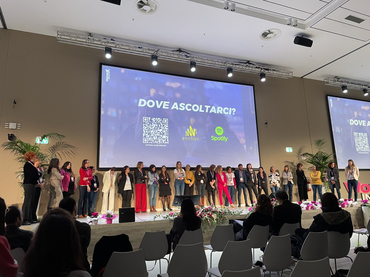 “Donne che ispirano e che emozionano. Donne cadute che hanno saputo rialzarsi. Donne che non si vergognano delle proprie debolezze, perché sono queste a renderci uniche”

<a href="/womenximpact/">WomenXimpact</a> è anche un podcast splendido, da scoprire e ascoltare
 
👉🏼 spoti.fi/3XaCUbT

#WomenX2022