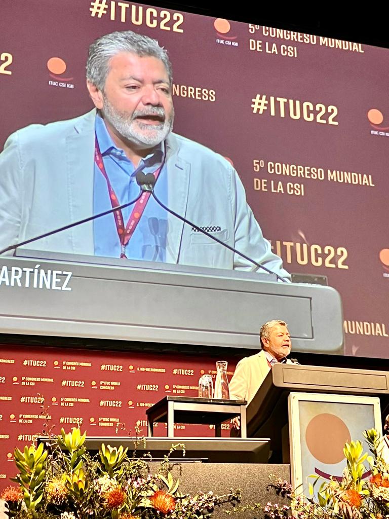 lajuuocrachaco's tweet photo. Gerardo en la Plenaria del 5° Congreso de la Confederación Sindical Internacional en Melbourne - Australia
#ITUC22 https://t.co/xXa78yLVui