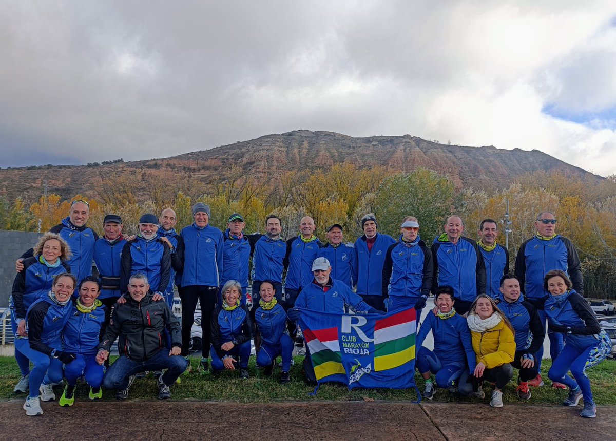 maratonrioja's tweet photo. Hoy celebramos los 25 años del @maratonrioja 🎉🍾🎊🎈
Por 25 años  más.
#maratonrioja #bluepower #LaRioja https://t.co/KifgZin5o7
