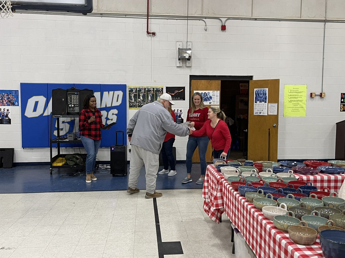 A Smith (@aritmetica_lady) on Twitter photo PTO HOSTS OES’S Holiday Market 2022! Mayor of Oakland, Michael Brown, presents a Proclamation! <a href="/Supt_Hamlett/">Dr. Versie R. Hamlett</a> <a href="/FCPSchoolsTN/">Fayette County Public Schools</a> <a href="/OESrockSTARS/">Oakland Elementary School</a> <a href="/toddk226/">Kelly Todd</a> PTO HOSTS OES’S Holiday Market 2022! Mayor of Oakland, Michael Brown, presents a Proclamation! <a href="/Supt_Hamlett/">Dr. Versie R. Hamlett</a> <a href="/FCPSchoolsTN/">Fayette County Public Schools</a> <a href="/OESrockSTARS/">Oakland Elementary School</a> <a href="/toddk226/">Kelly Todd</a>