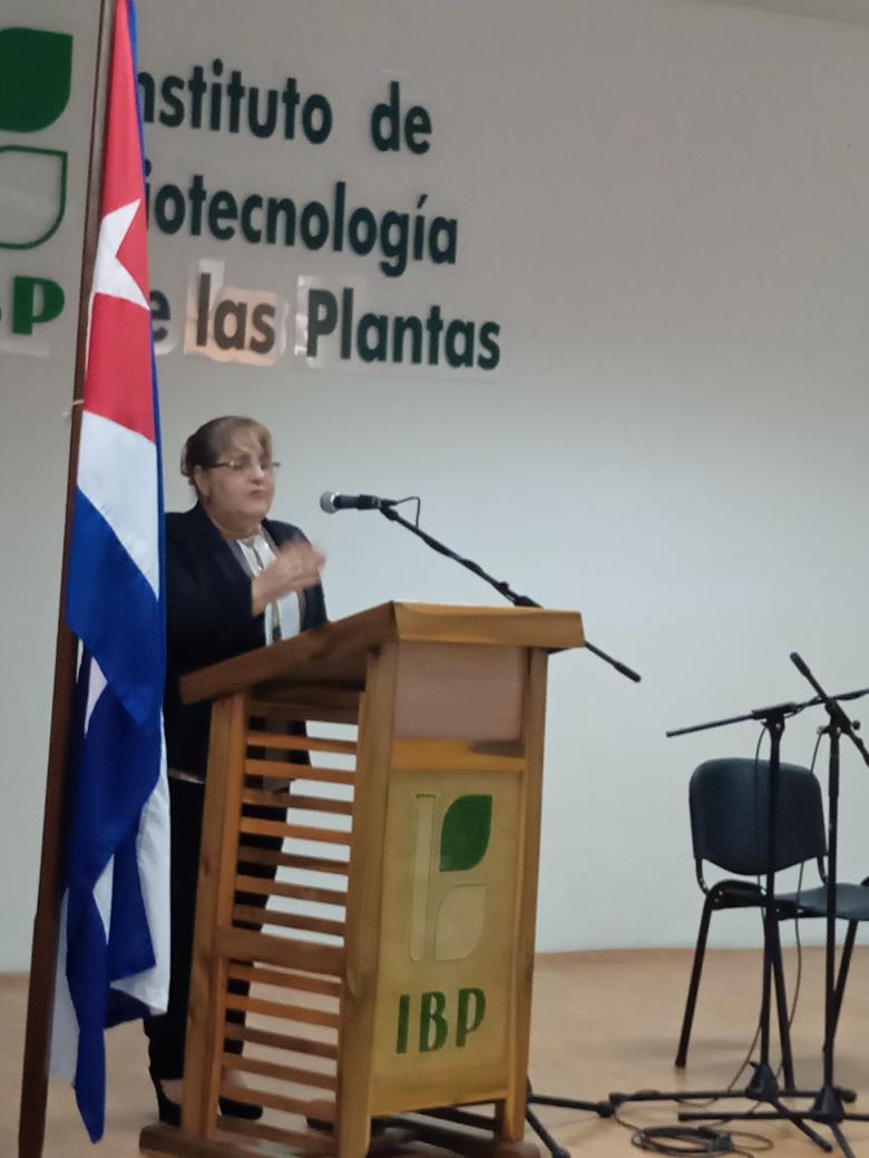 Celebra el <a href="/IBPCU/">Instituto de Biotecnología de las Plantas</a> su #30aniversario con la presencia de sus trabajadores, fundadores, y las más altas autoridades de la <a href="/UCLVCU/">UCLV 🇨🇺</a> del gobierno y el partido de la provincia de Villa Clara