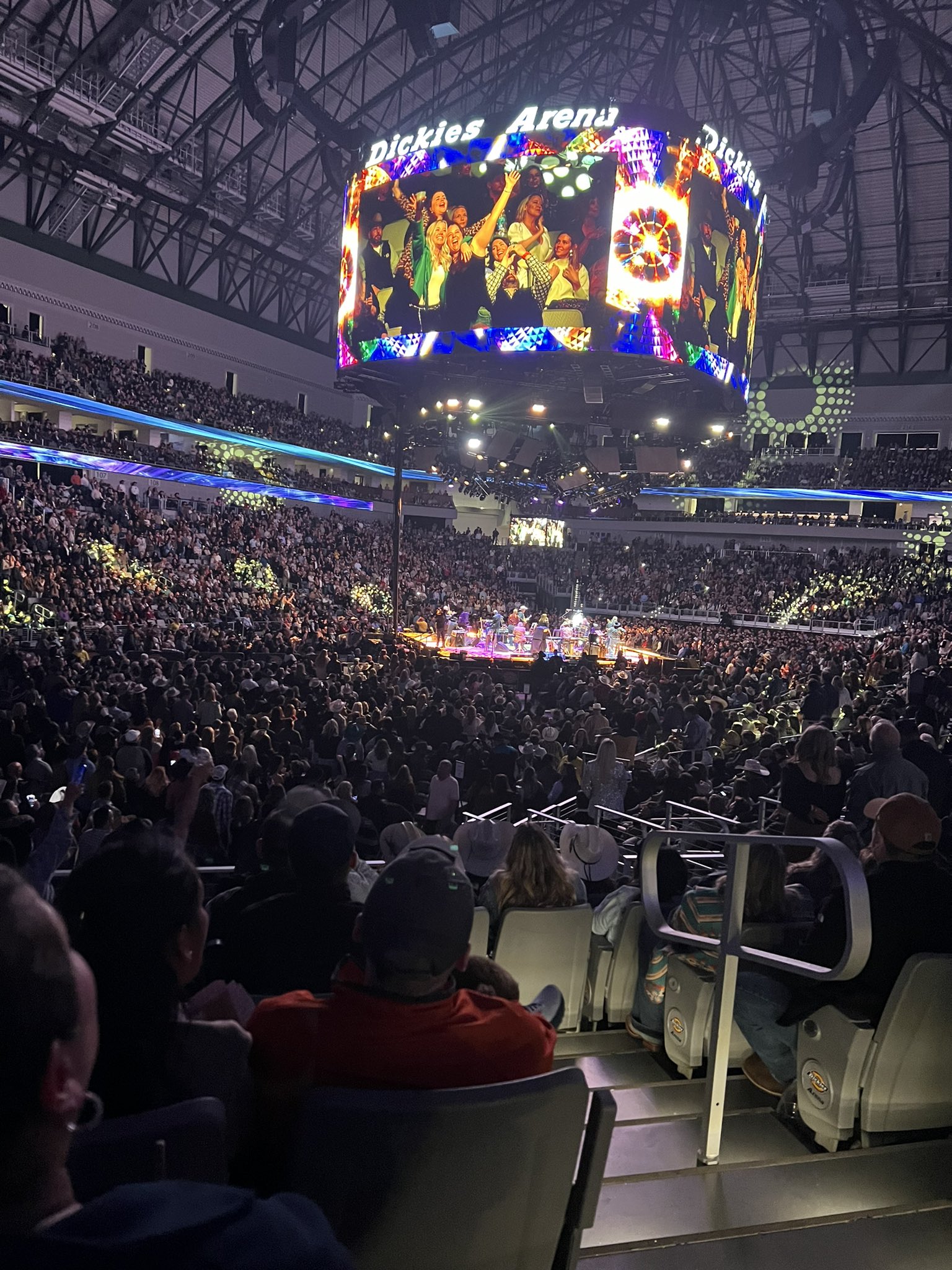 belk ₳ on Twitter "At the concert last night they had